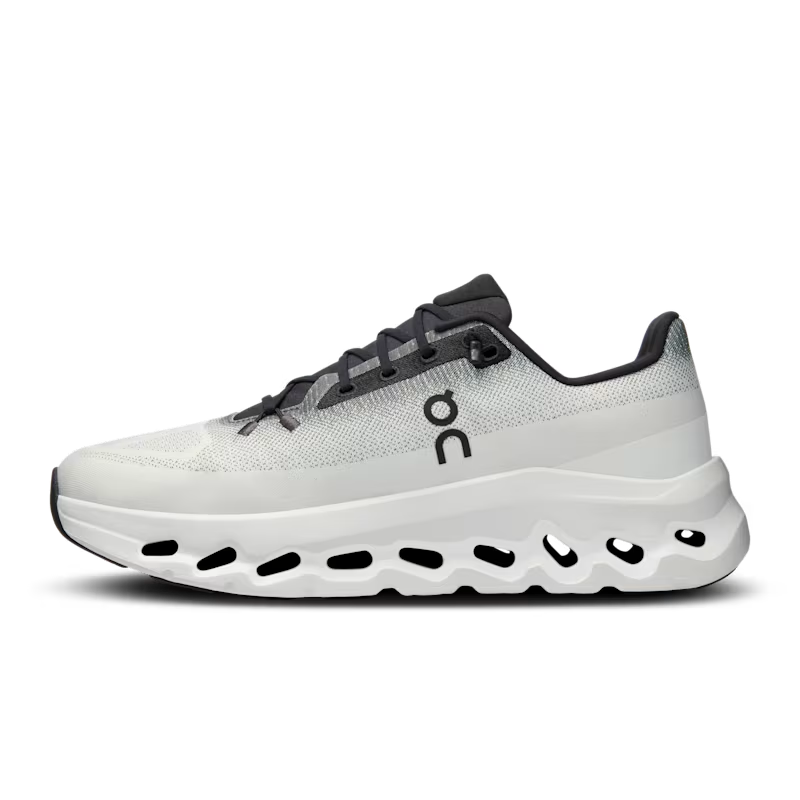Cloudtilt Ivory | Black