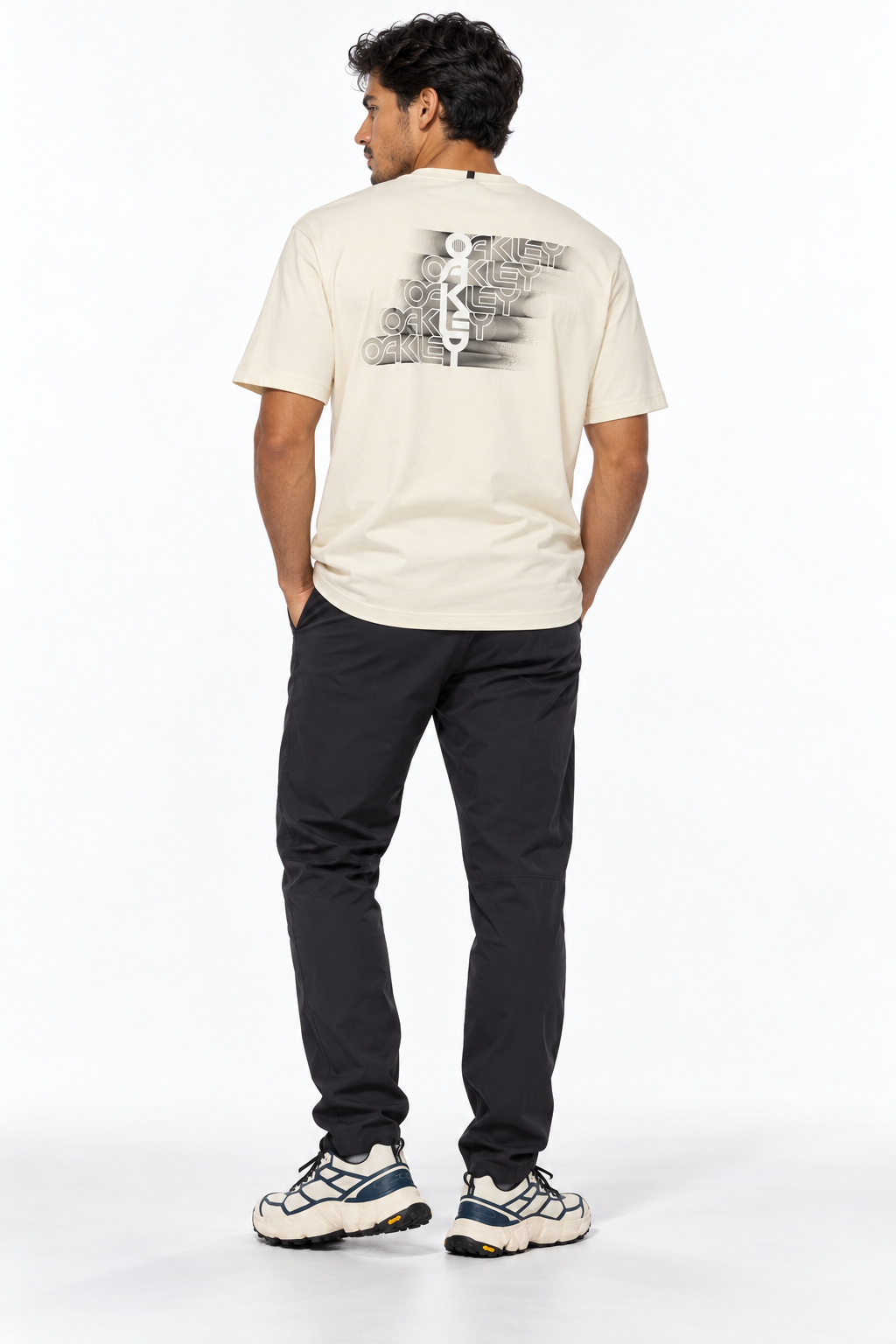 Camiseta Stacked Flow